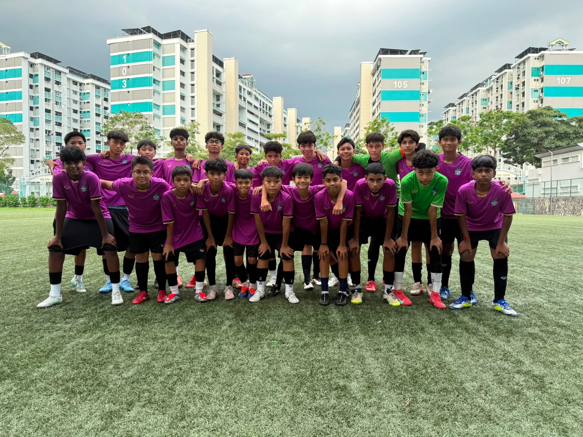 SGS Team C poses for a team photo before a NSG match.